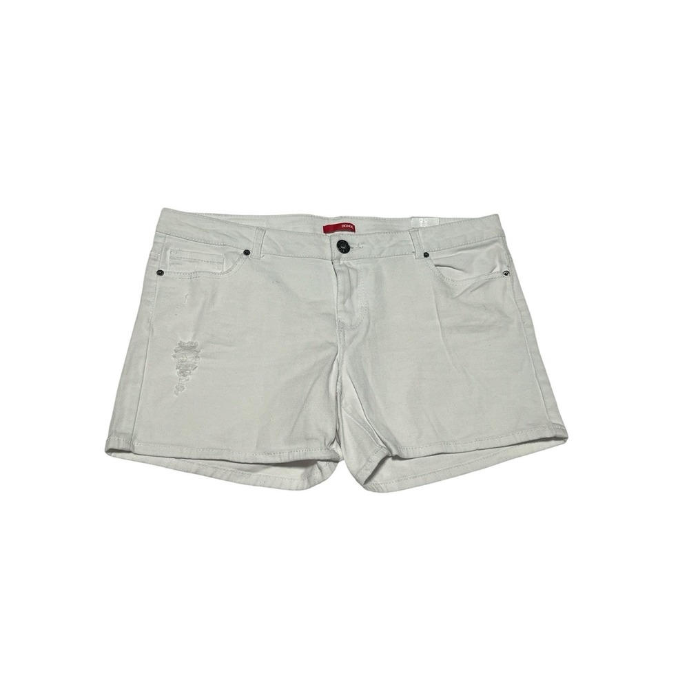NWT, BONGO White Distressed Denim Short Shorts,‎ Size 15